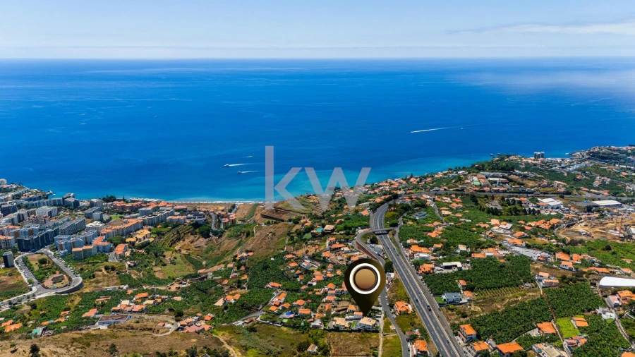 Moradia T4 para Venda em São Martinho Foto 8