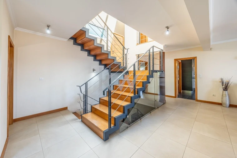 Moradia T4 para Venda em São Martinho Foto 21