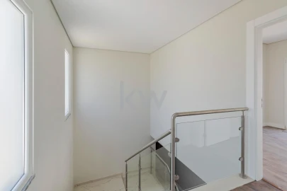Moradia T5 para Venda em Azeitão (São Lourenço e São Simão)