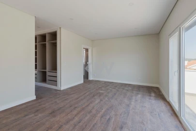 Moradia T5 para Venda em Azeitão (São Lourenço e São Simão)