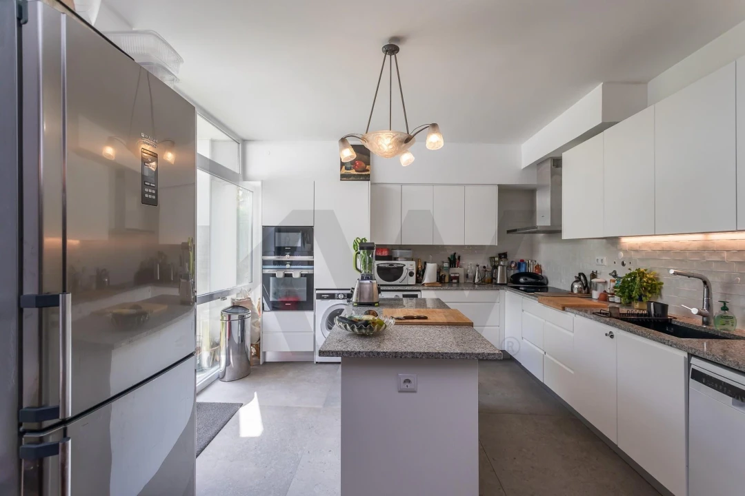 Apartamento T3 para Venda em Algés, Linda-A-Velha e Cruz Quebrada-Dafundo Foto 9