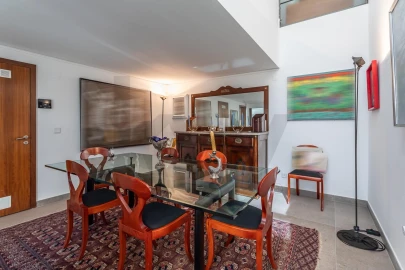 Apartamento T3 para Venda em Algés, Linda-A-Velha e Cruz Quebrada-Dafundo