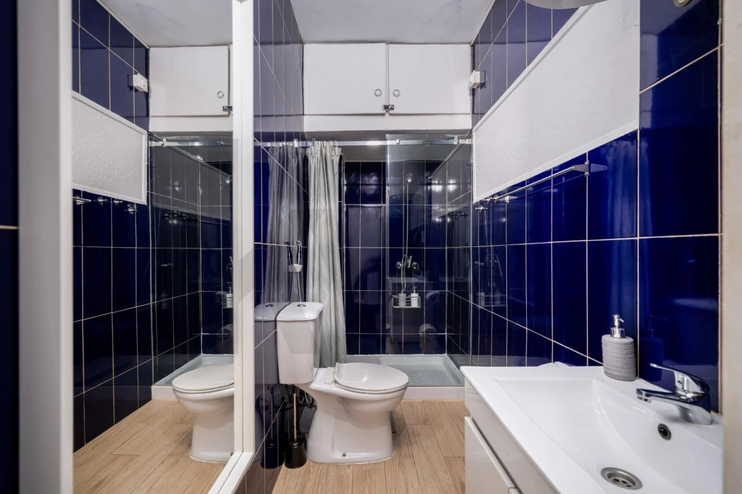 Apartamento T1 para Venda em Mafamude e Vilar do Paraíso Foto 8