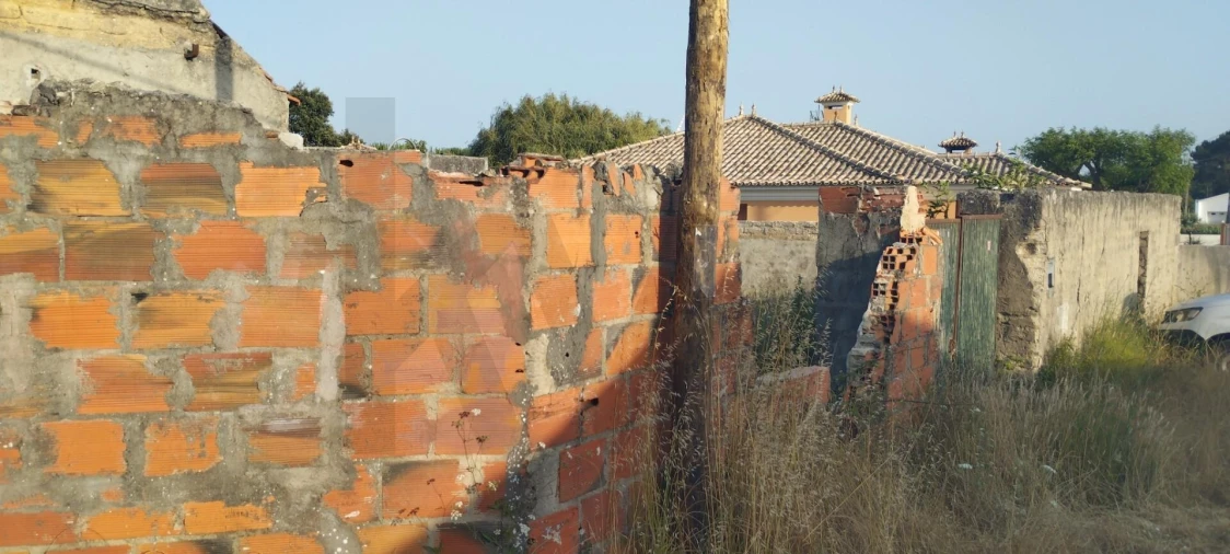 Moradia T3 para Venda em Oliveirinha Foto 2