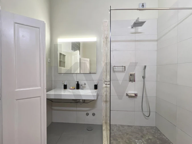 Prédio para Venda em Faro (Sé e São Pedro) Foto 41