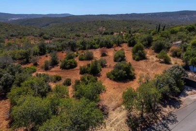 Quinta T2 para Venda em Querença, Tôr e Benafim