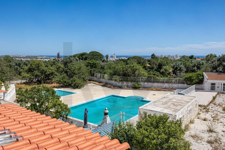 Moradia T3 para Venda em Armação de Pera Foto 24