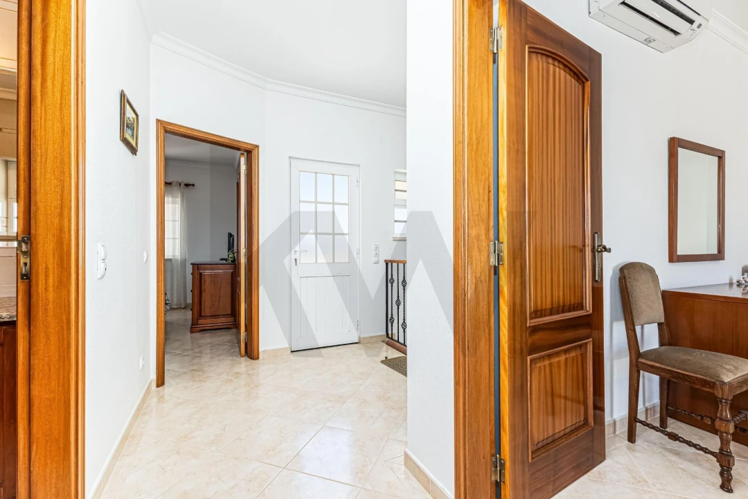 Moradia T3 para Venda em Armação de Pera Foto 19