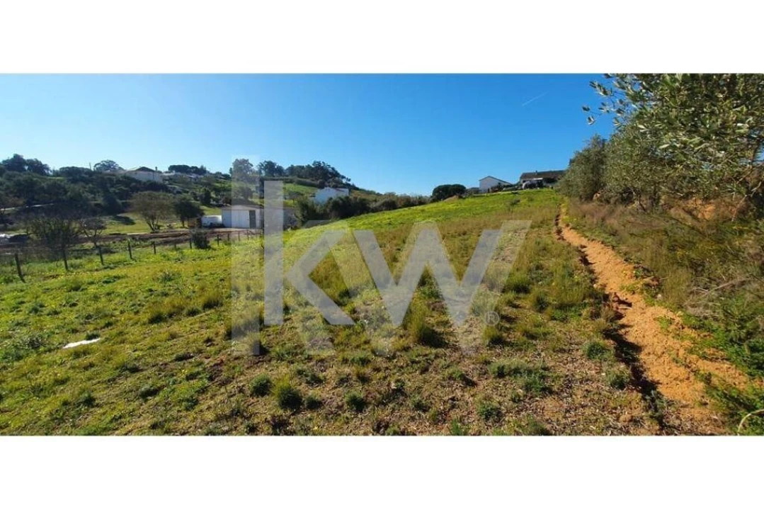 Terreno para Venda em Carregado e Cadafais Foto 18