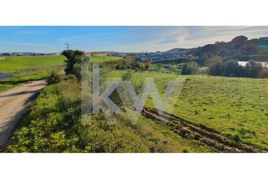 Terreno para Venda em Carregado e Cadafais Foto 26