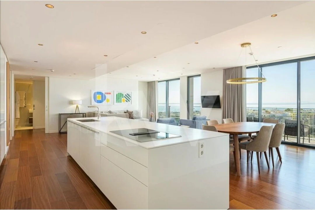 Apartamento T3 para Venda em Olivais Foto 1