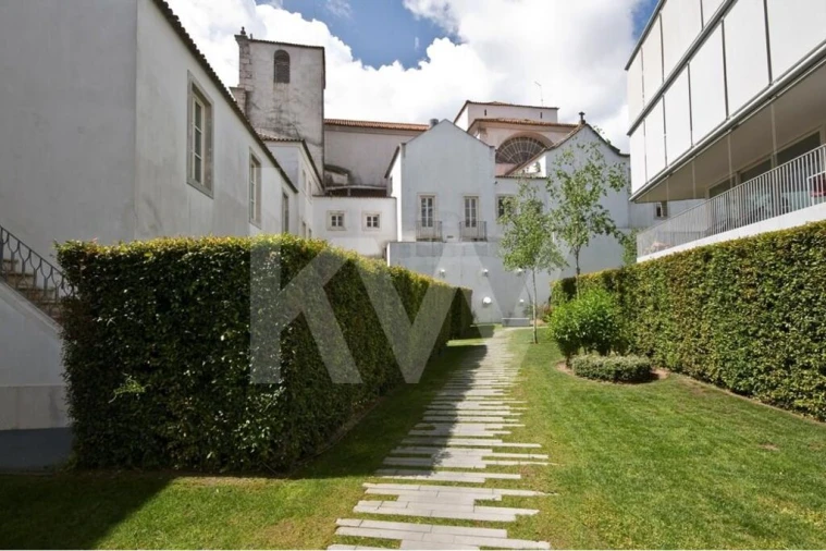 Apartamento T4 para Venda em Estrela Foto 12