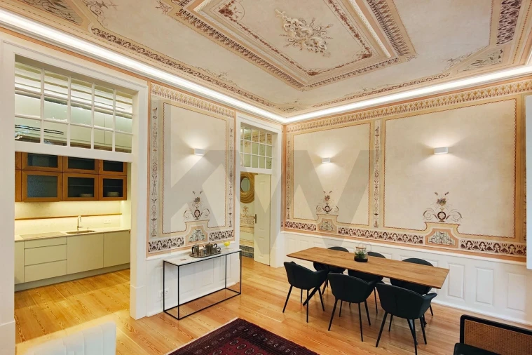 Apartamento T3 para Arrendamento em Santa Maria Maior Foto 6