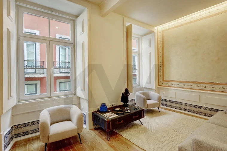 Apartamento T3 para Arrendamento em Santa Maria Maior Foto 8