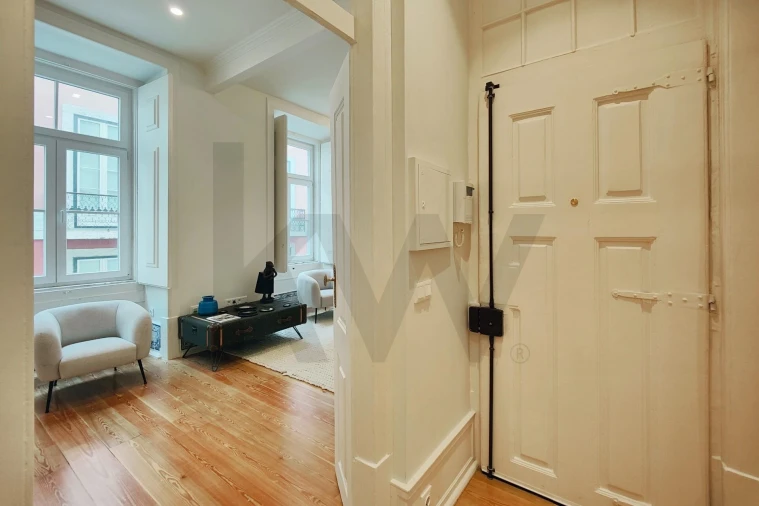 Apartamento T3 para Arrendamento em Santa Maria Maior Foto 12