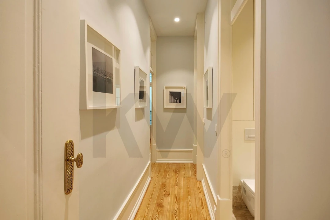 Apartamento T3 para Arrendamento em Santa Maria Maior Foto 22