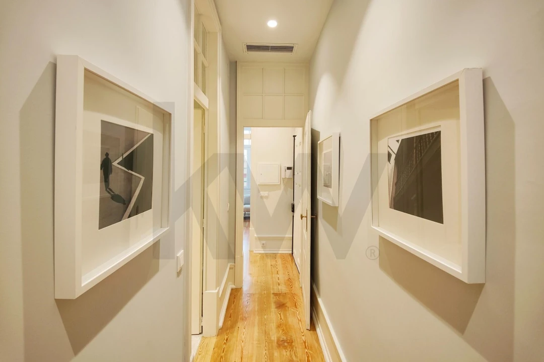 Apartamento T3 para Arrendamento em Santa Maria Maior Foto 24