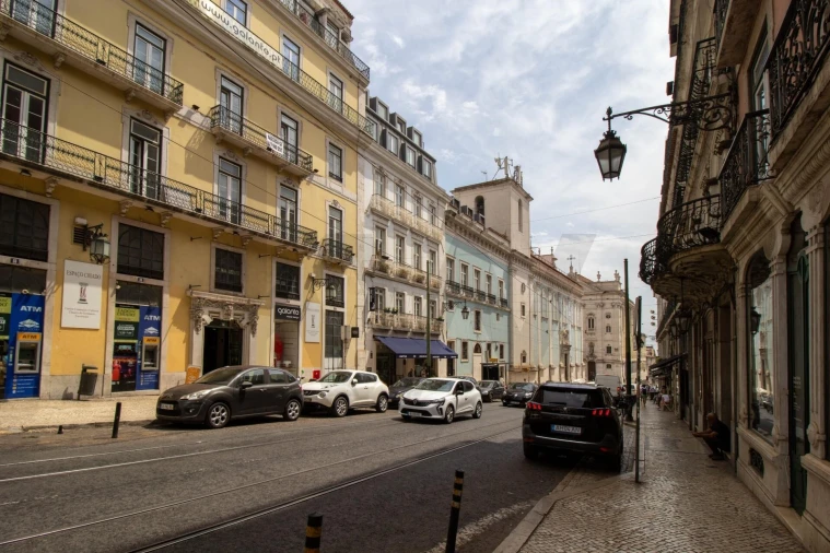 Apartamento T2 para Arrendamento em Santa Maria Maior Foto 38