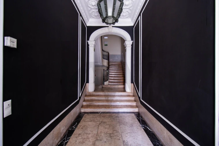 Apartamento T2 para Arrendamento em Santa Maria Maior Foto 34