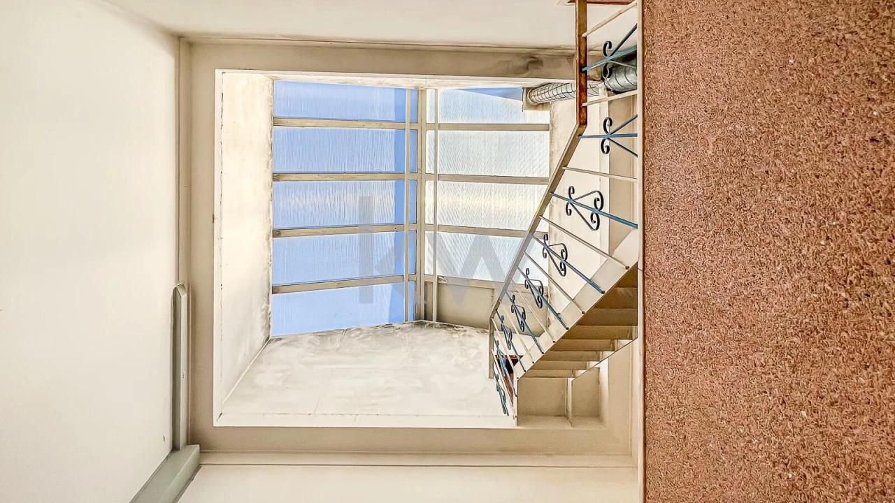 Prédio para Venda em Camarate, Unhos e Apelação Foto 12