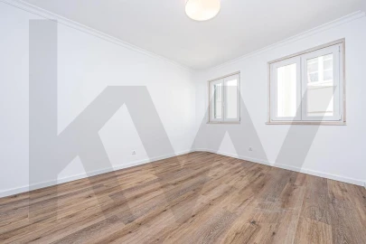 Apartamento T1 para Venda em Santa Maria Maior