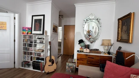 Apartamento T1 para Venda em Santa Maria Maior
