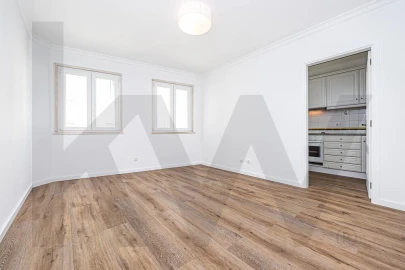 Apartamento T1 para Venda em Santa Maria Maior