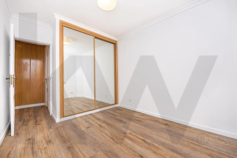 Apartamento T1 para Venda em Santa Maria Maior Foto 12