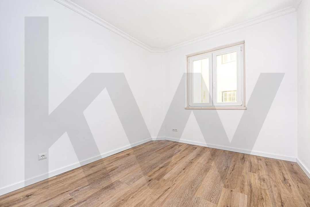 Apartamento T1 para Venda em Santa Maria Maior Foto 14