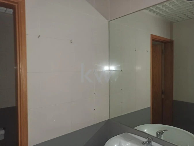 Loja para Arrendamento em Algueirão-Mem Martins Foto 14