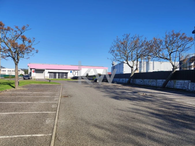 Armazém para Venda em São João das Lampas e Terrugem Foto 11