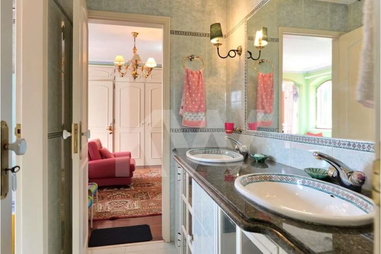 Moradia T7 para Venda em São João das Lampas e Terrugem Foto 27