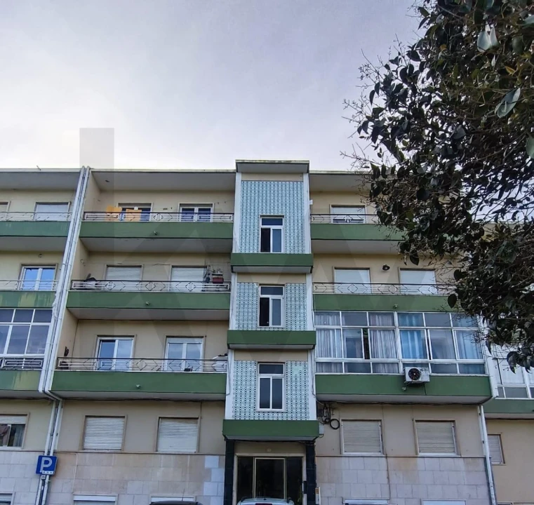 Apartamento T3 para Venda em São João das Lampas e Terrugem Foto 1