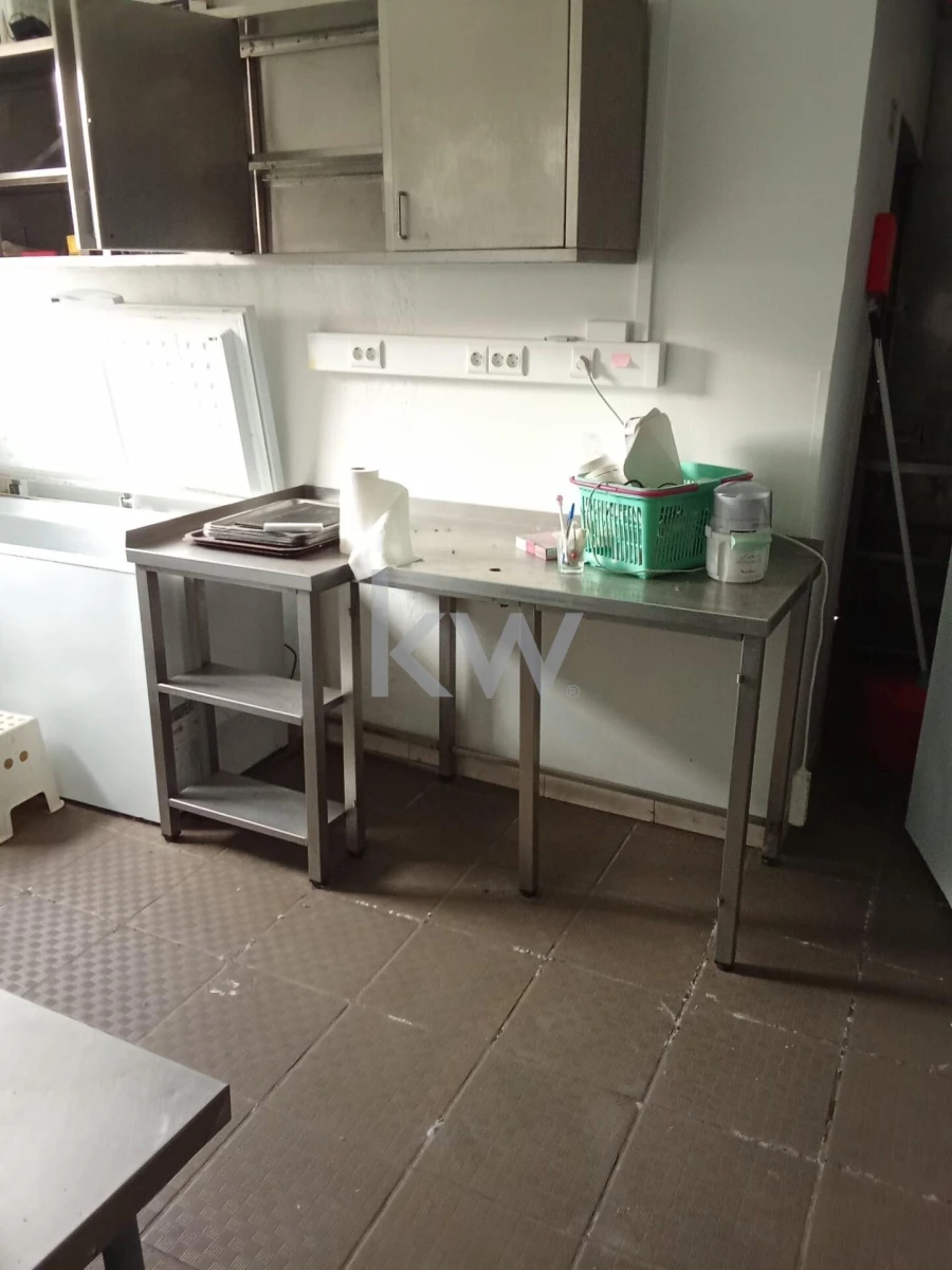 Loja para Venda em Santa Maria e São Miguel, São Martinho, São Pedro Penaferrim Foto 18