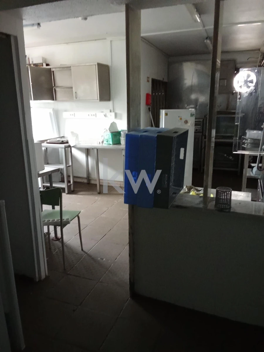 Loja para Venda em Santa Maria e São Miguel, São Martinho, São Pedro Penaferrim Foto 16