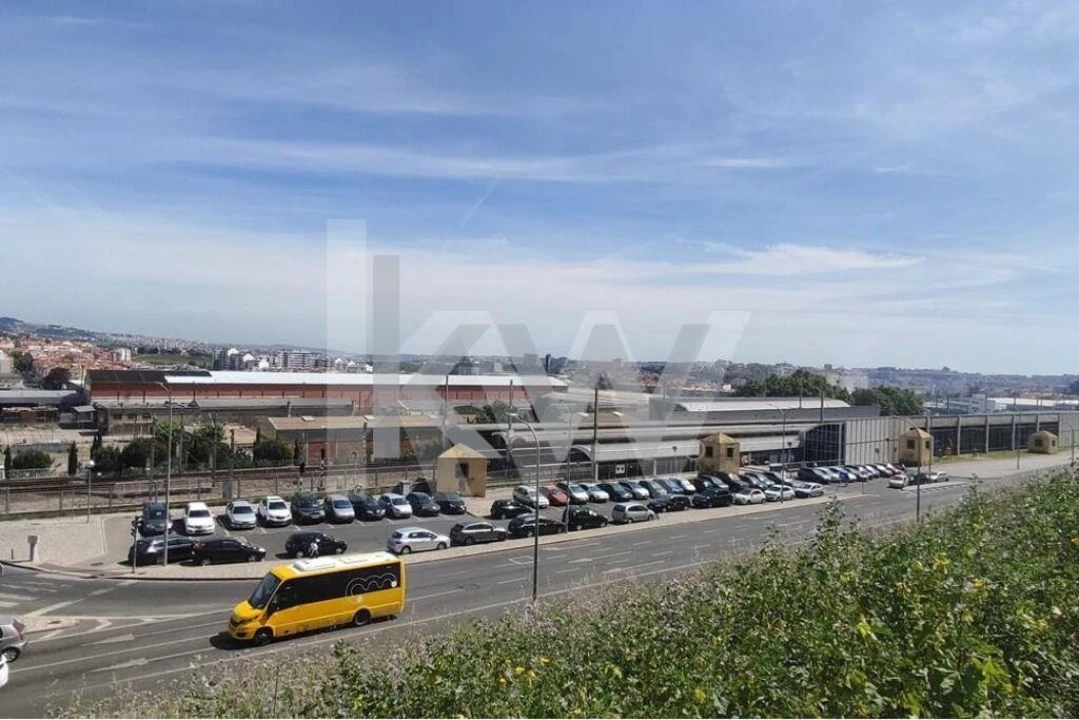 Apartamento T3 para Venda em Alfragide Foto 20