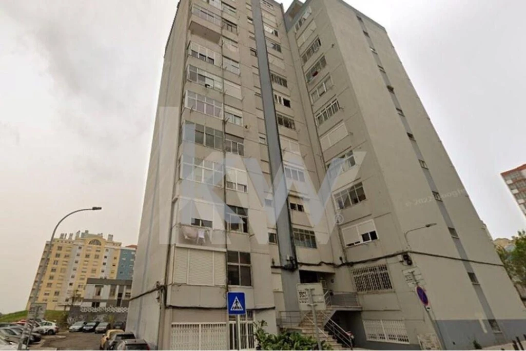 Apartamento T3 para Venda em Alfragide Foto 31