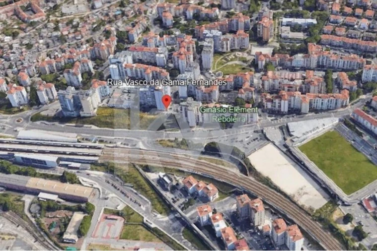 Apartamento T3 para Venda em Alfragide Foto 25