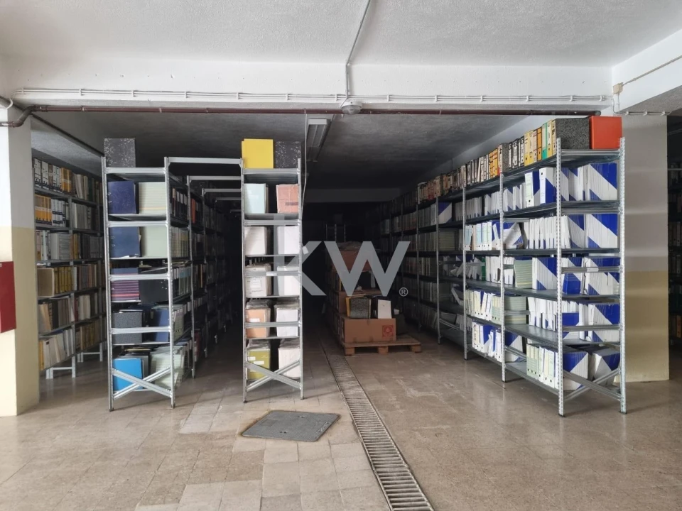Armazém para Venda em Odivelas Foto 6
