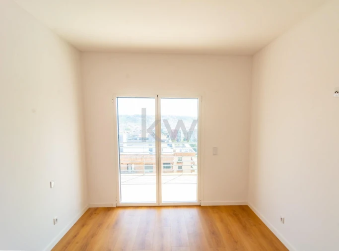 Apartamento T3 para Venda em Odivelas Foto 16