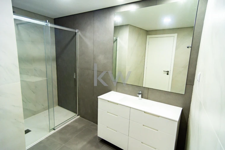 Apartamento T3 para Venda em Odivelas Foto 20