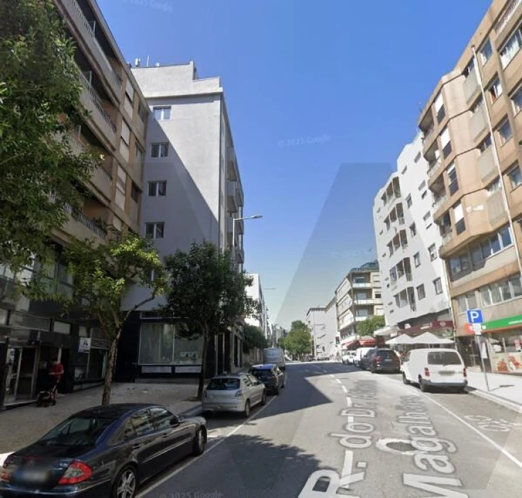 Apartamento T3 para Venda em Cedofeita, Santo Ildefonso, Sé, Miragaia, São Nicolau e Vitória Foto 19
