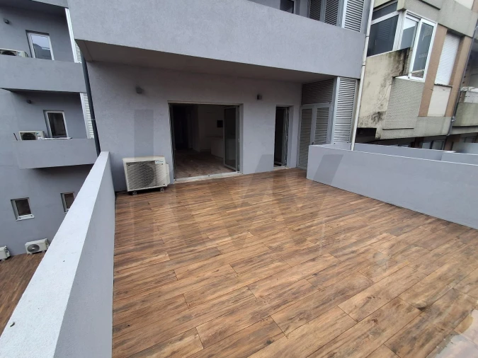 Apartamento T3 para Venda em Cedofeita, Santo Ildefonso, Sé, Miragaia, São Nicolau e Vitória Foto 3