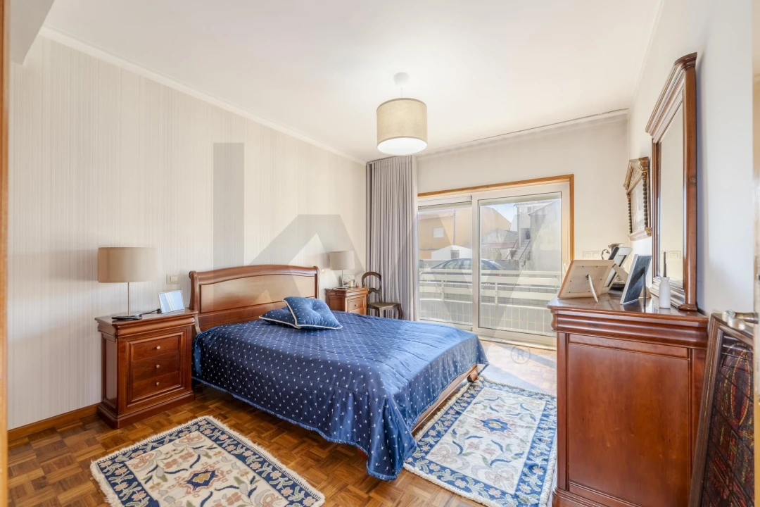 Apartamento T3 para Venda em Mindelo Foto 15