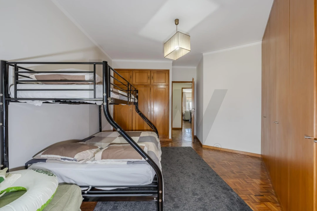 Apartamento T3 para Venda em Mindelo Foto 6