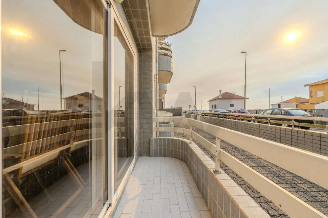 Apartamento T3 para Venda em Mindelo Foto 27