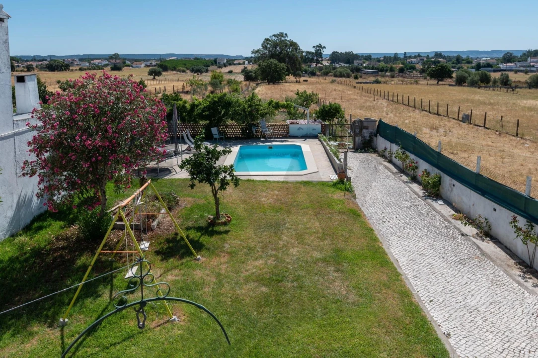 Moradia T3 para Venda em Riachos Foto 2