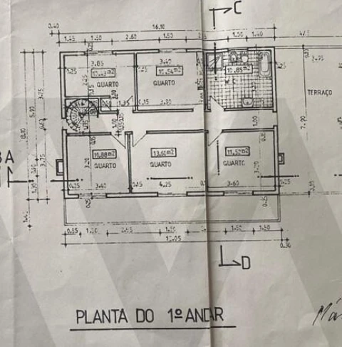 Moradia T7 para Venda em Charneca de Caparica e Sobreda