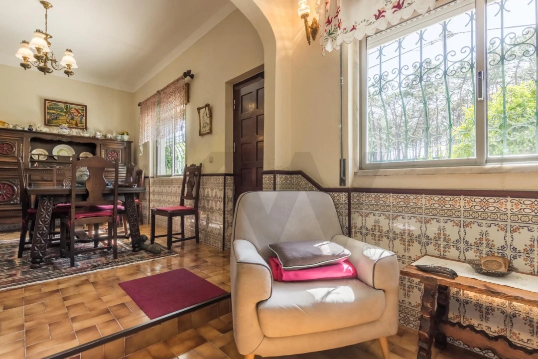 Moradia T7 para Venda em Charneca de Caparica e Sobreda Foto 5