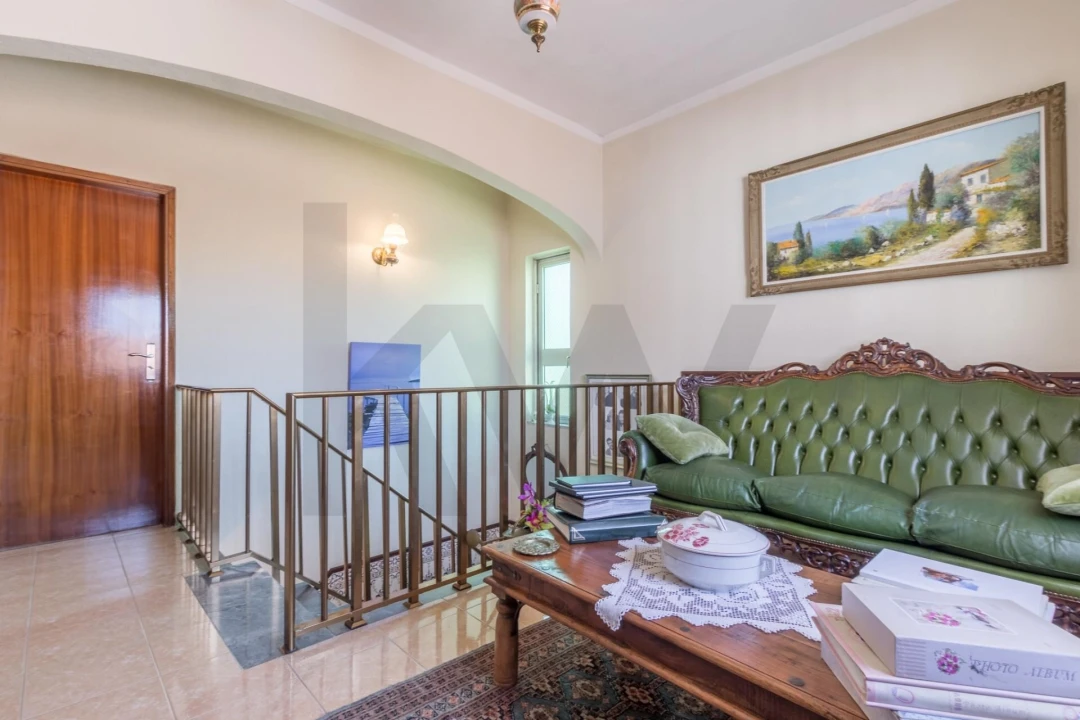 Moradia T7 para Venda em Charneca de Caparica e Sobreda Foto 15